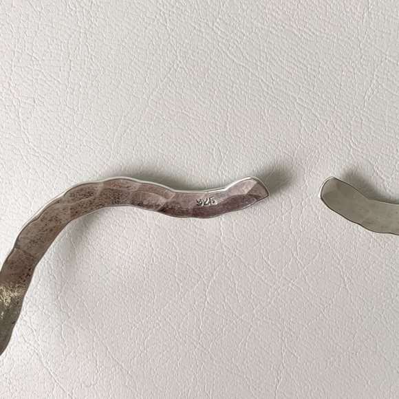 Sterling Silver Sculpted Wave Choker Necklace - Picture 8 of 8